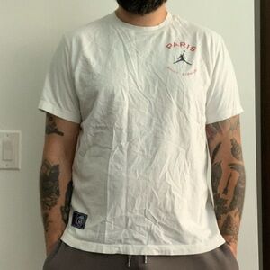 White Jordan x PSG t-shirt size XL